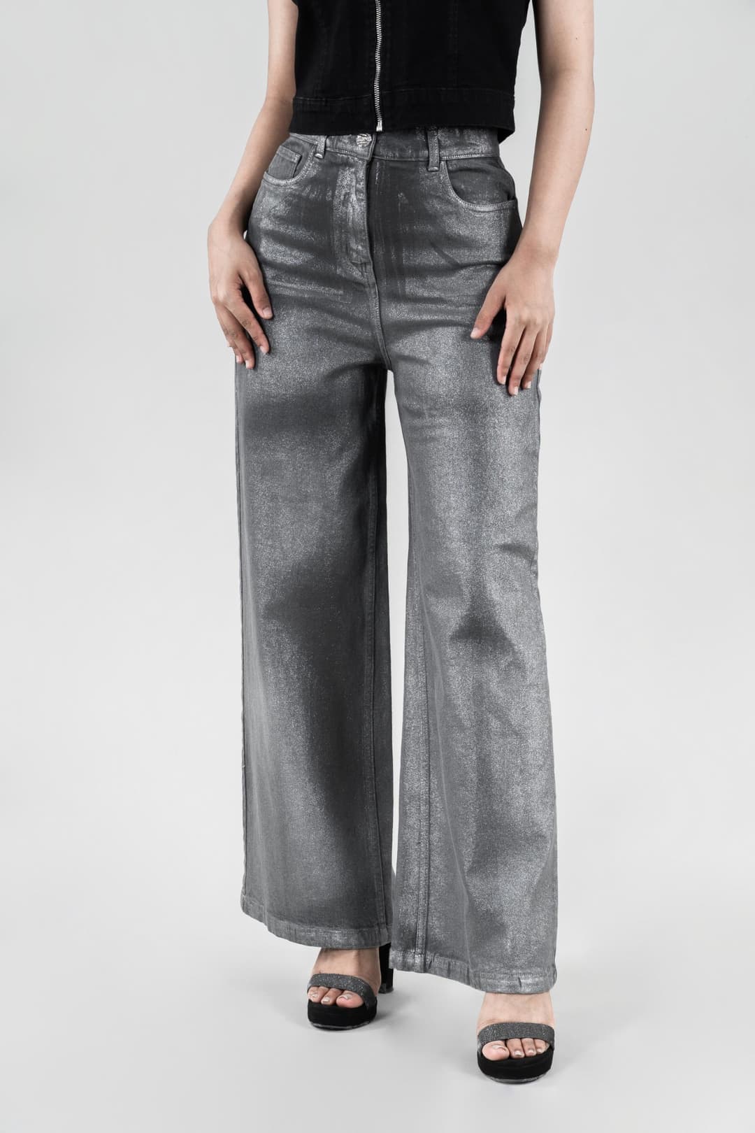 Shadow Gleam | Denim Foil jeans with Sleeveless Jacket - Image 2