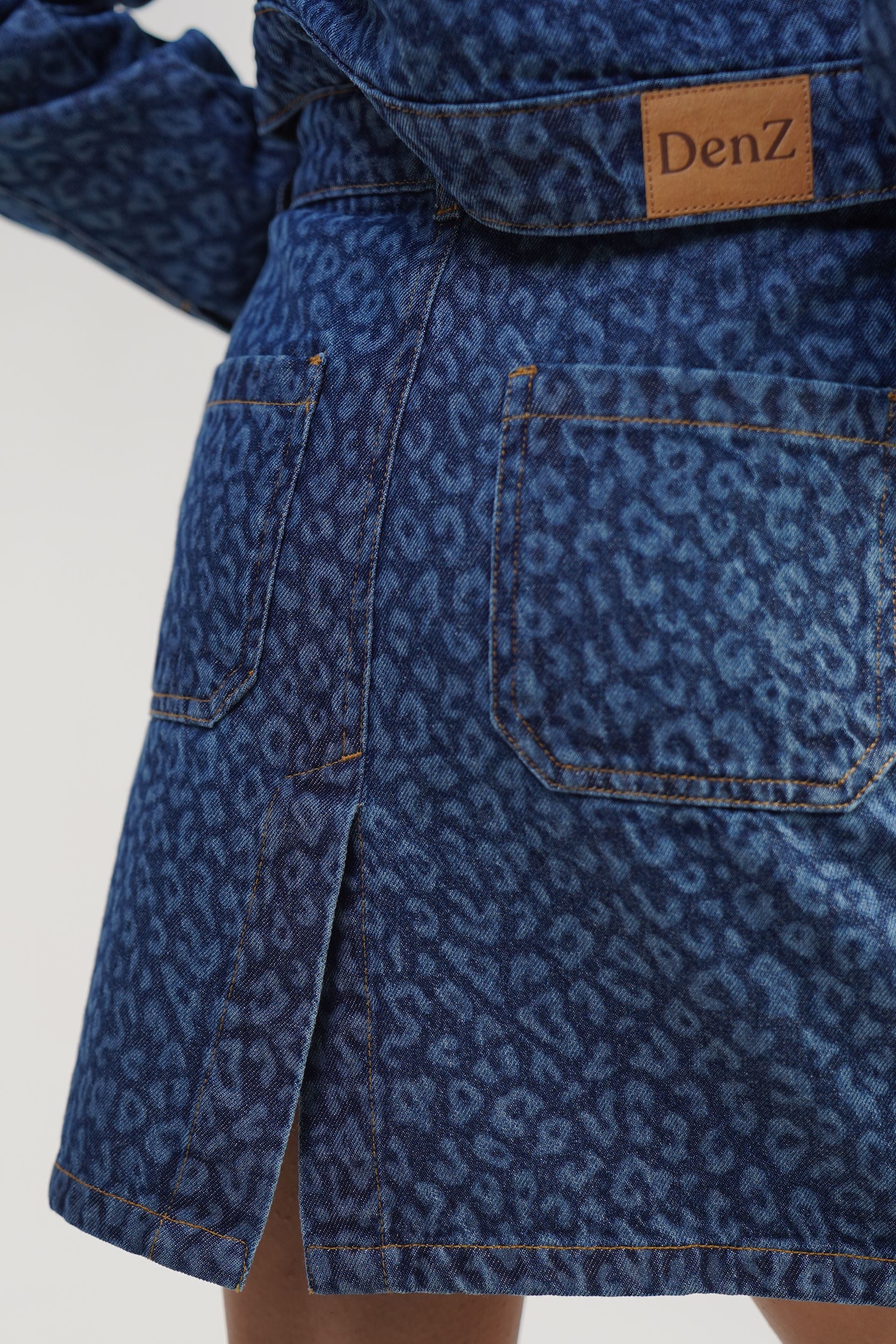 CONCRETE Safari | Leopard Laser Printed Mini Skirt