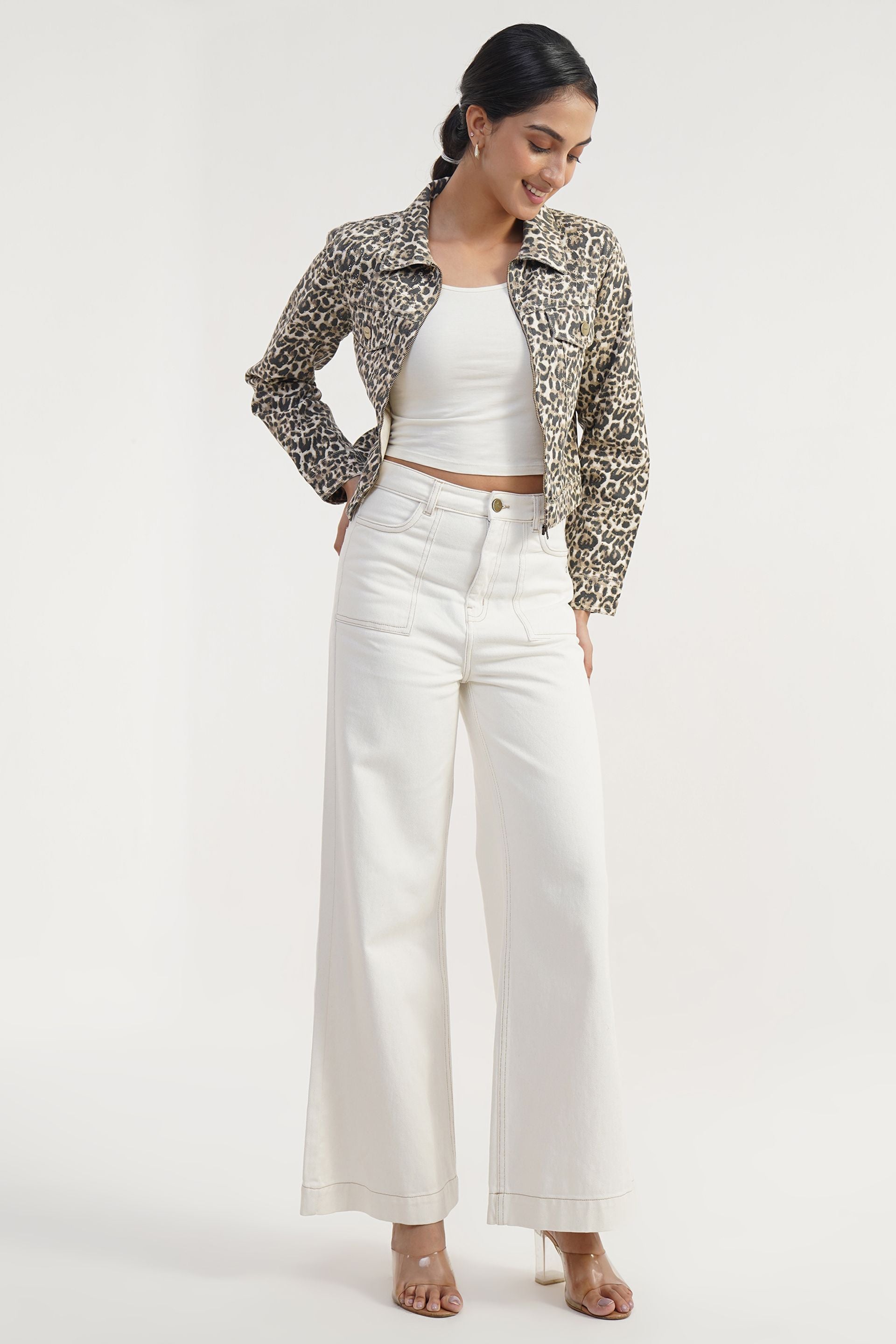Beige stretchable cotton leopard print jacket with white high-rise wide-leg jeans, relaxed fit, sizes XS-XL