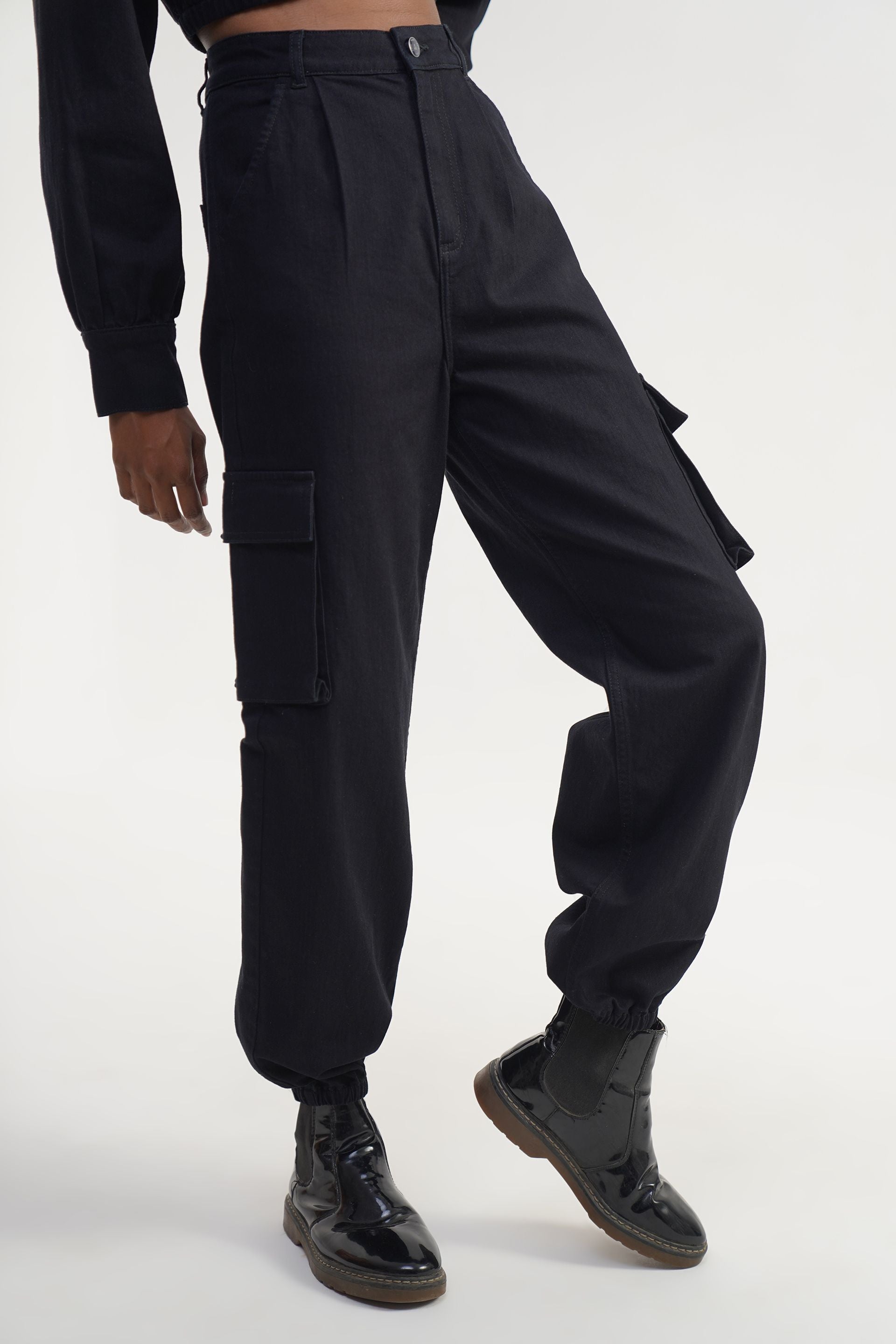 UtilityRun | High Rise Cargo Jogger