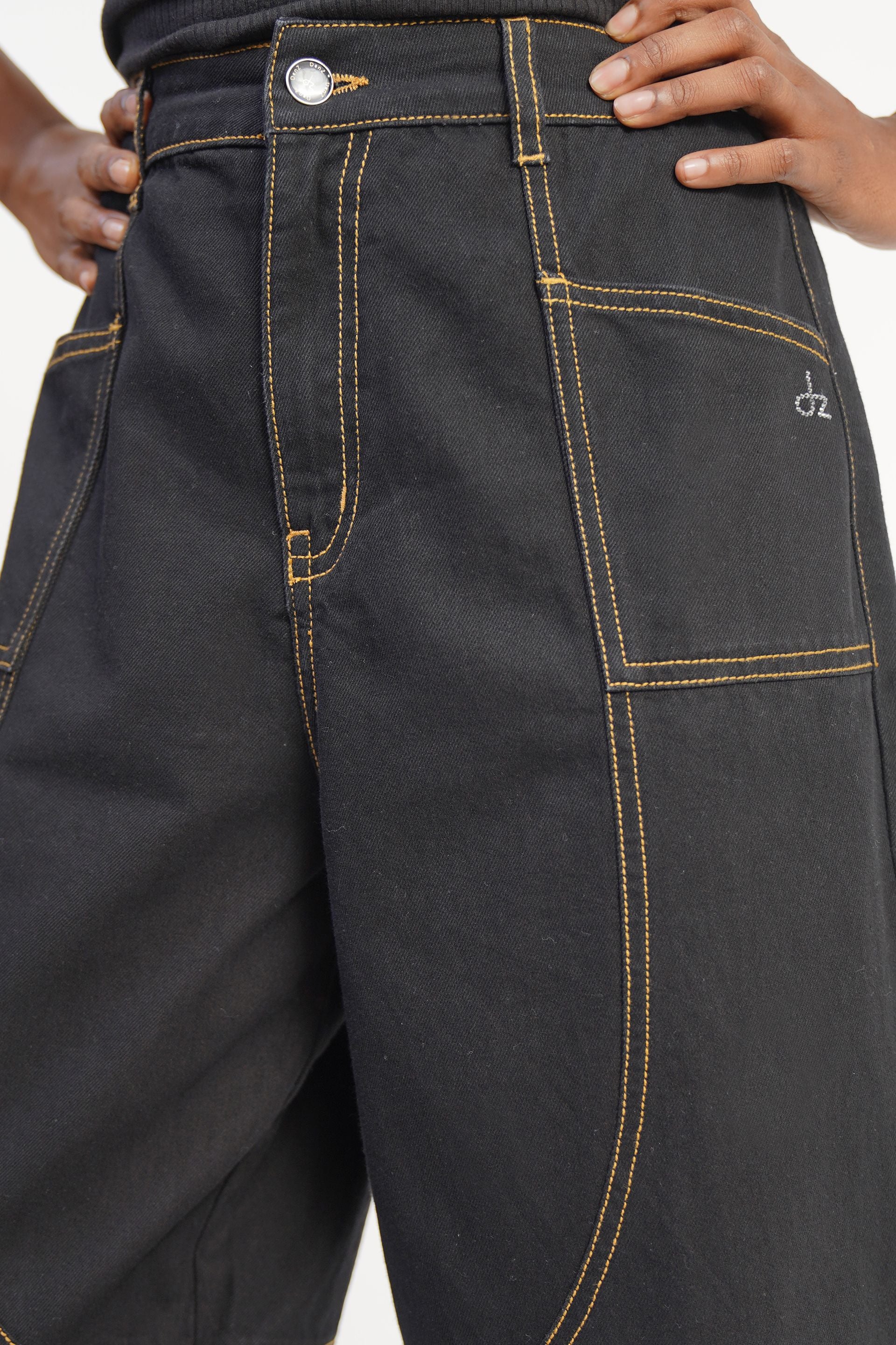 Canyon Black Earth Stitch | High Rise Barrel Fit Jeans