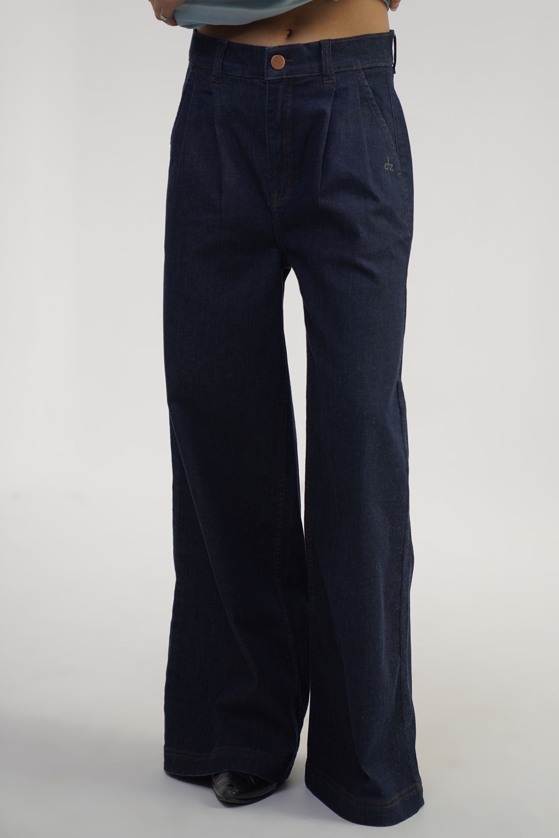 Urban Wide |  High Rise Wide Leg Jeans