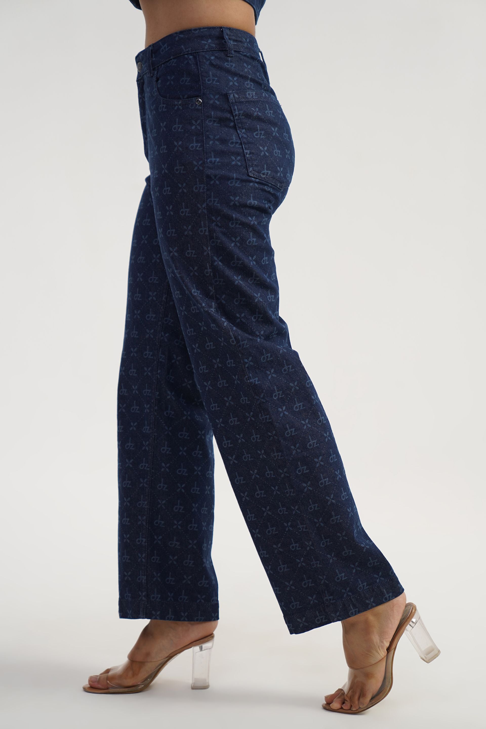 Icon Set | Signature Jeans