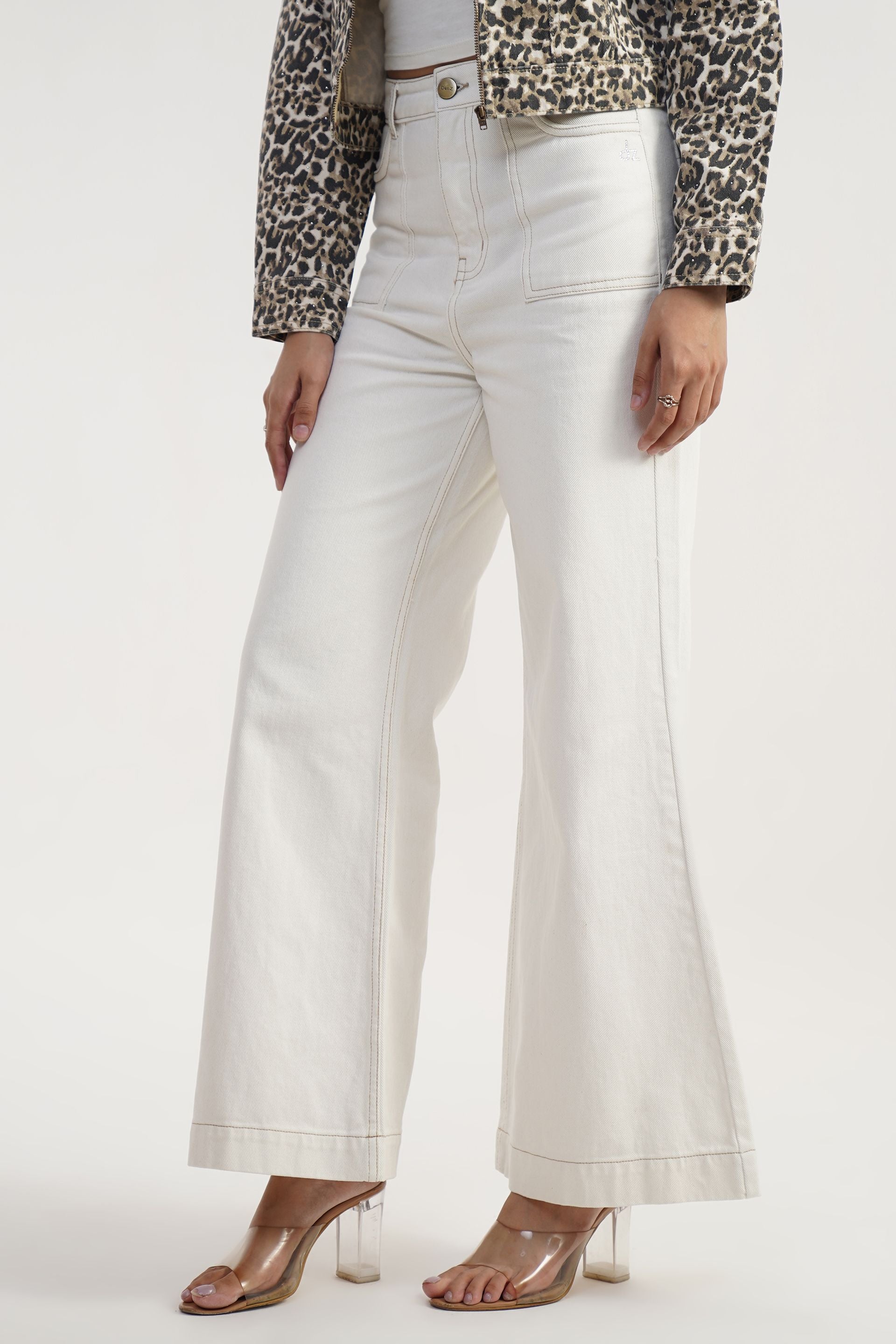 Amber Flow | High rise wide leg Jeans