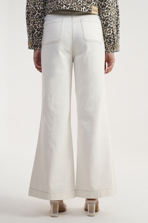 Amber Flow | High rise wide leg Jeans