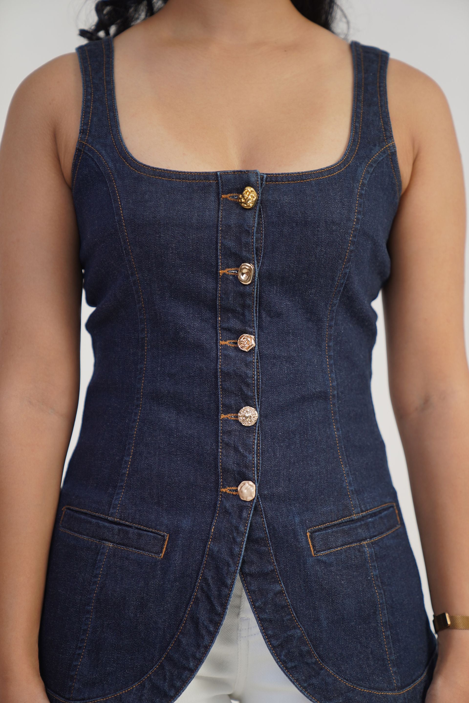Rustic Row | Square neck Long Vest