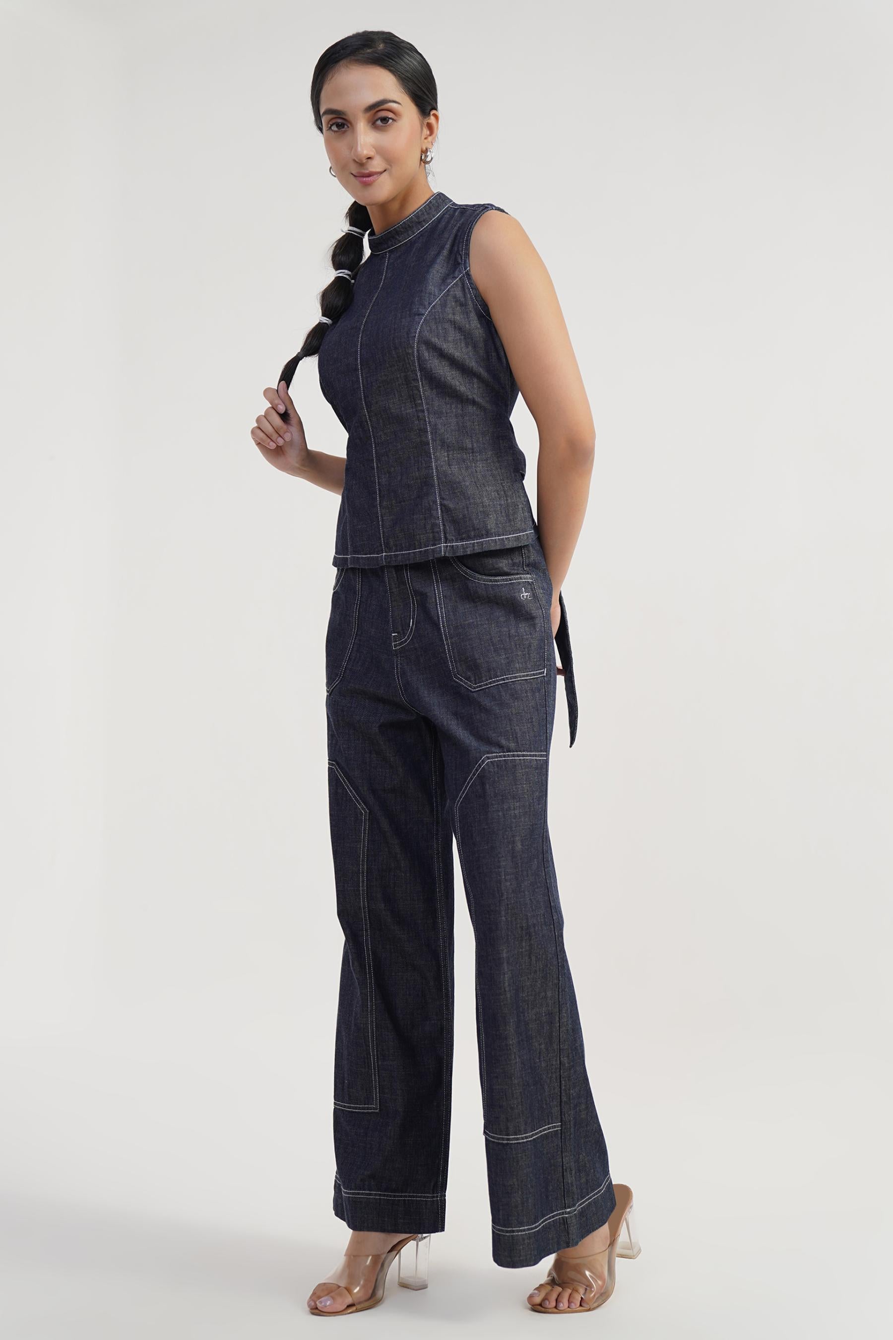 Women’s dark navy blue straight fit denim jeans, 100% cotton, urban style, sizes 26-34, made in India