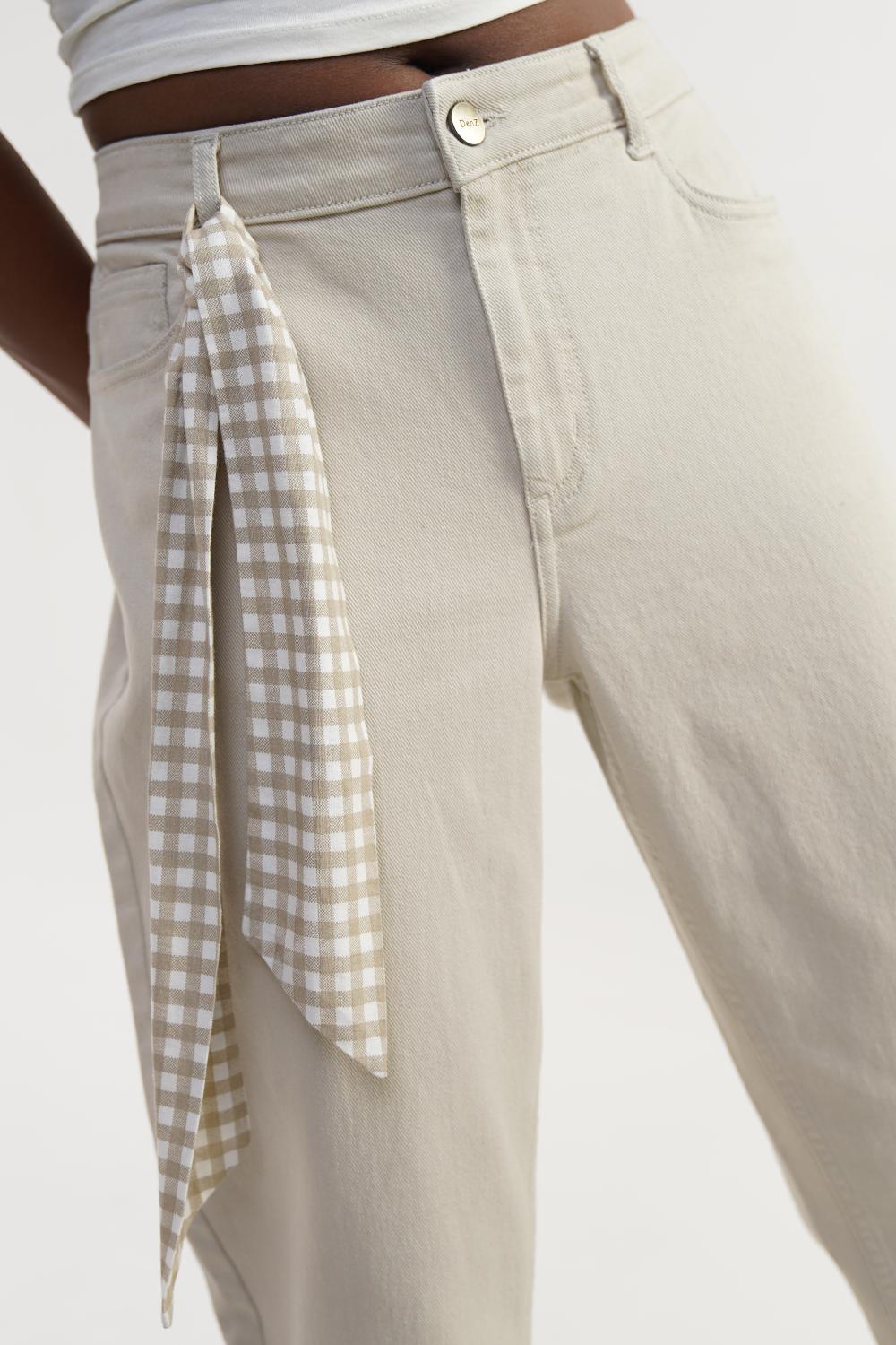 Neutral Knot | Women White Denim Jeans